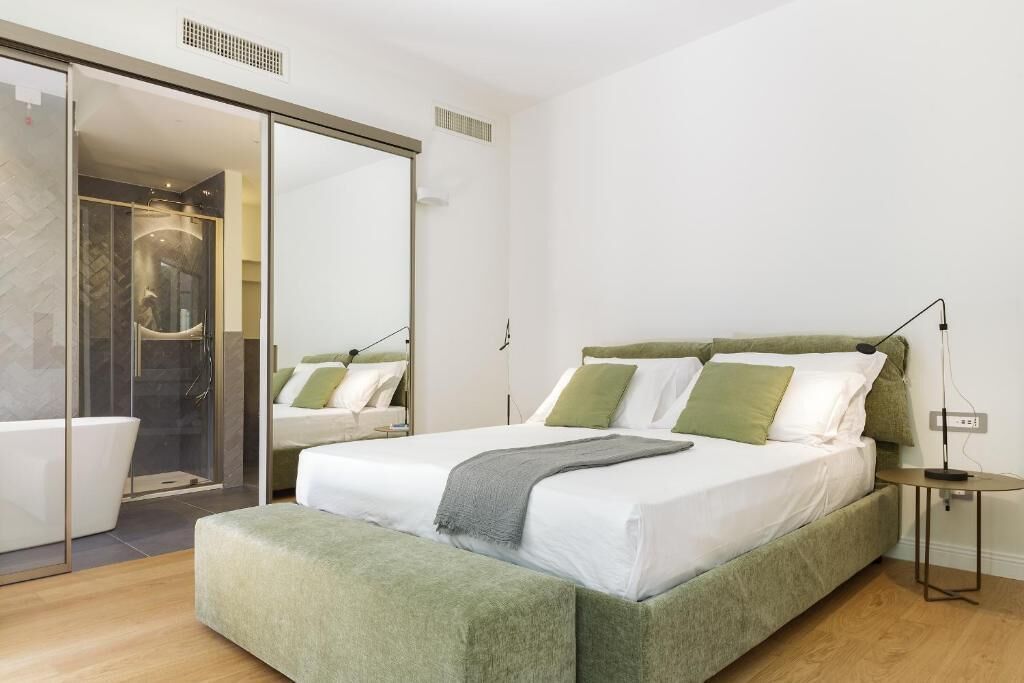 Deluxe Double Room | In-room safe, blackout drapes, soundproofing, iron/ironing board