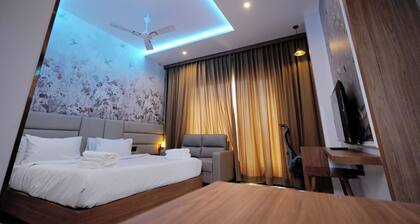Himayat Grand