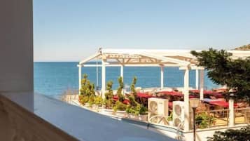 Double Room, Partial Sea View | Property grounds