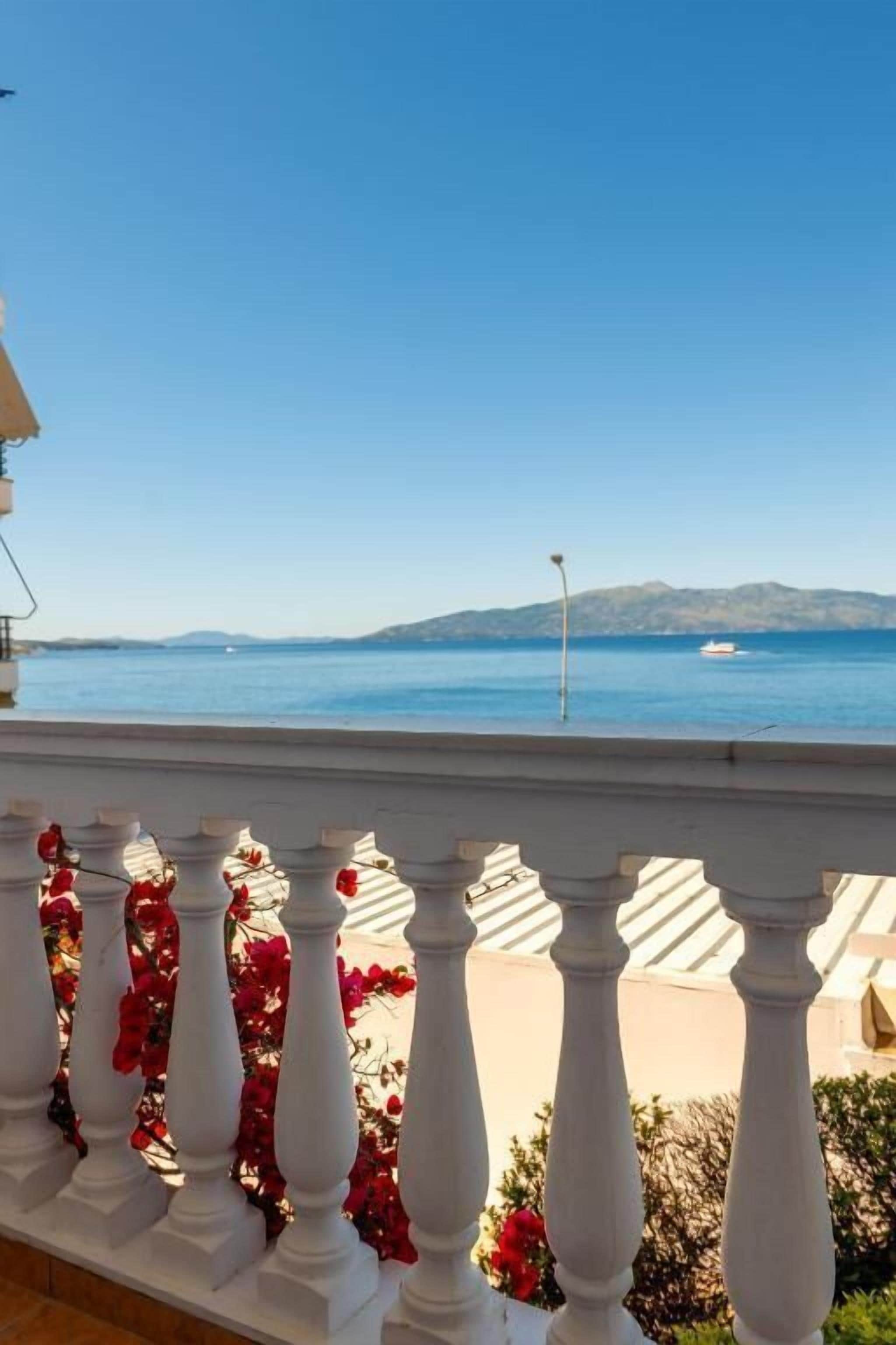 Double Room, Sea View | Property grounds