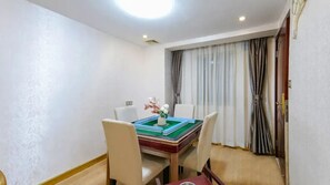 Mahjong Double Bed Suite | Dining - City-state Boutique Hotel (Shenzhen)