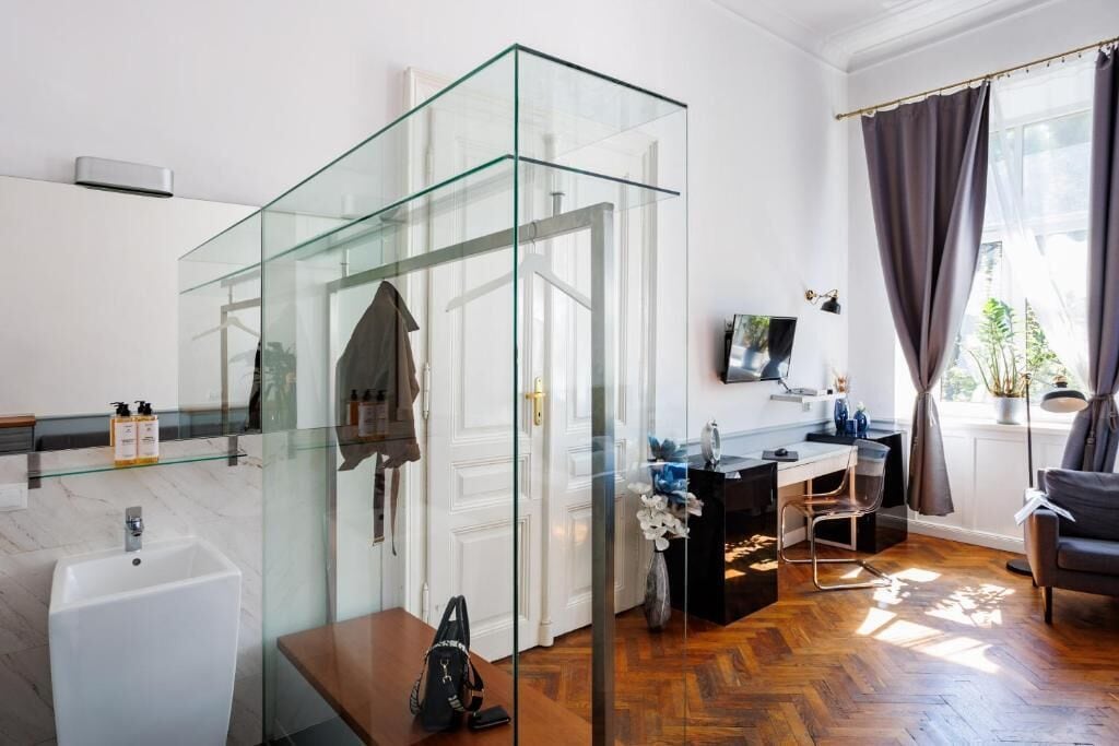 Comfort Quadruple Room | Bathroom