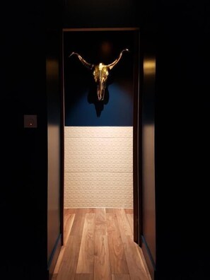 Double Room, Pool View | Interior - les granges de jules (Lafitte-Vigordanne)