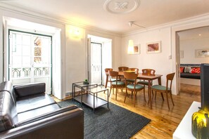 TV - C2 Authentic Stay | XVIII Century Charm | DT (Lisboa ciudad)