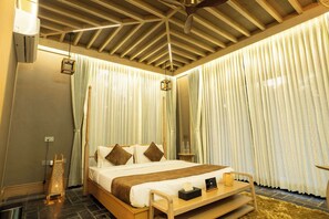 Deluxe Villa | Free WiFi - ELIVAAS prive Tapovana Avani (Gauribidanur)