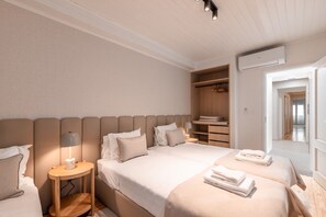 3 bedrooms, iron/ironing board, free WiFi, bed sheets - BE Fully Renovated | Central | Private Patio (Lisboa ciudad)