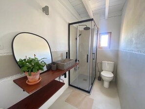 Hair dryer, towels, soap - Casa Lola - Rural apartment with private swimming pool in Cabo de Gata (AN)