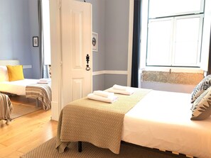 2 habitaciones, tabla de planchar con plancha y wifi gratis 