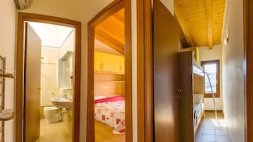 2 habitaciones, wifi y ropa de cama