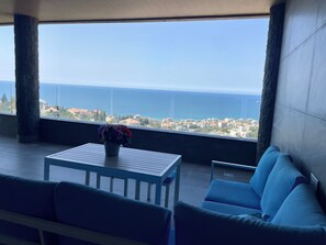 Interior - Kfaraabida SKY (Batroun)