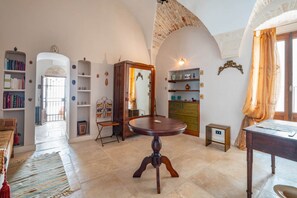 Uklassifisert bilde, 4 av 32, knapp