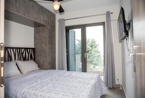 2 bedrooms, WiFi, bed sheets - Sea View Frini - Lefkada Fully Equipped Getaway (Frini)