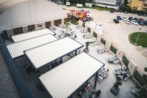 Restauration en plein air