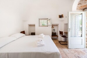 1 slaapkamer, reisbedje
