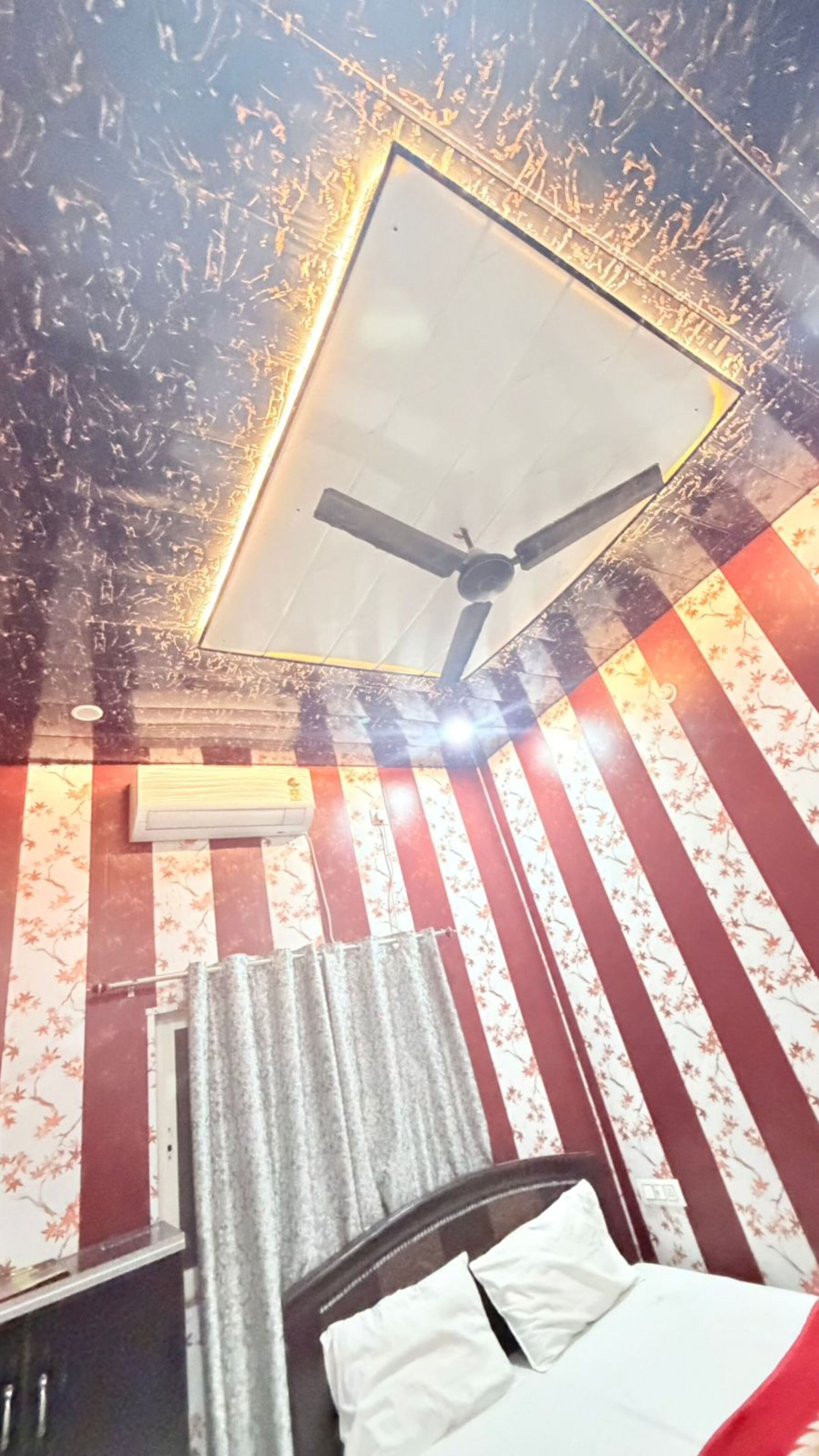 Chambre Deluxe | Lits pliants/supplémentaires, Wi-Fi gratuit, draps fournis