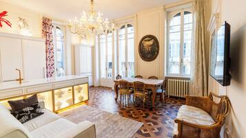 Apartment, 3 Schlafzimmer | Wohnbereich