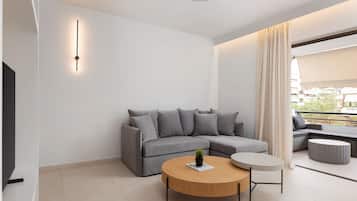 Een 65-inch smart-tv met kabelzenders