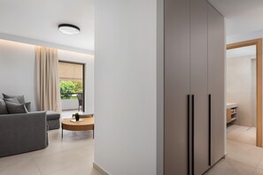 Interior - Glyfada Signature Apartment (Glyfada)