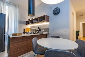 Dining - Testaccio's Heart - Cestius by Rentbeat (Roma)