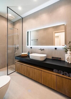 Unique | Bathroom - Ioannina Secret Luxury Villas (Vounoplagia)