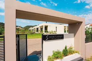 Exterior - Ioannina Secret Luxury Villas (Vounoplagia)