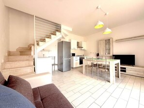 TV - Villetta Alloro K&G House2 (Viddalba)