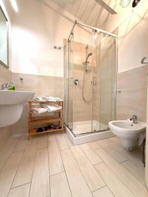 Shower, hair dryer, bidet - Villetta Acacia K&G House (Viddalba)