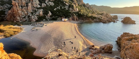 Sun-loungers