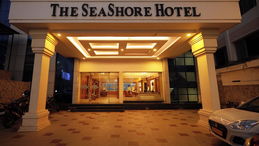 THE SEASHORE HOTEL