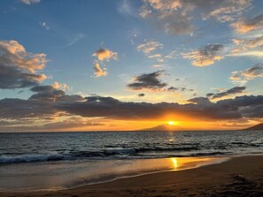 Beach nearby - 2BR ¼ mi to Kam 1 Beach, Pool, Hot Tub, Gym, BBQ (Kihei)