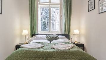 Basic Room | Iron/ironing board, free WiFi