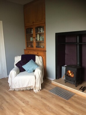 Interior - Jerry's Cottage, Dingle Penninsula Wild Atlantic Way and Páirc Nasiúnta na Mara  (Co)