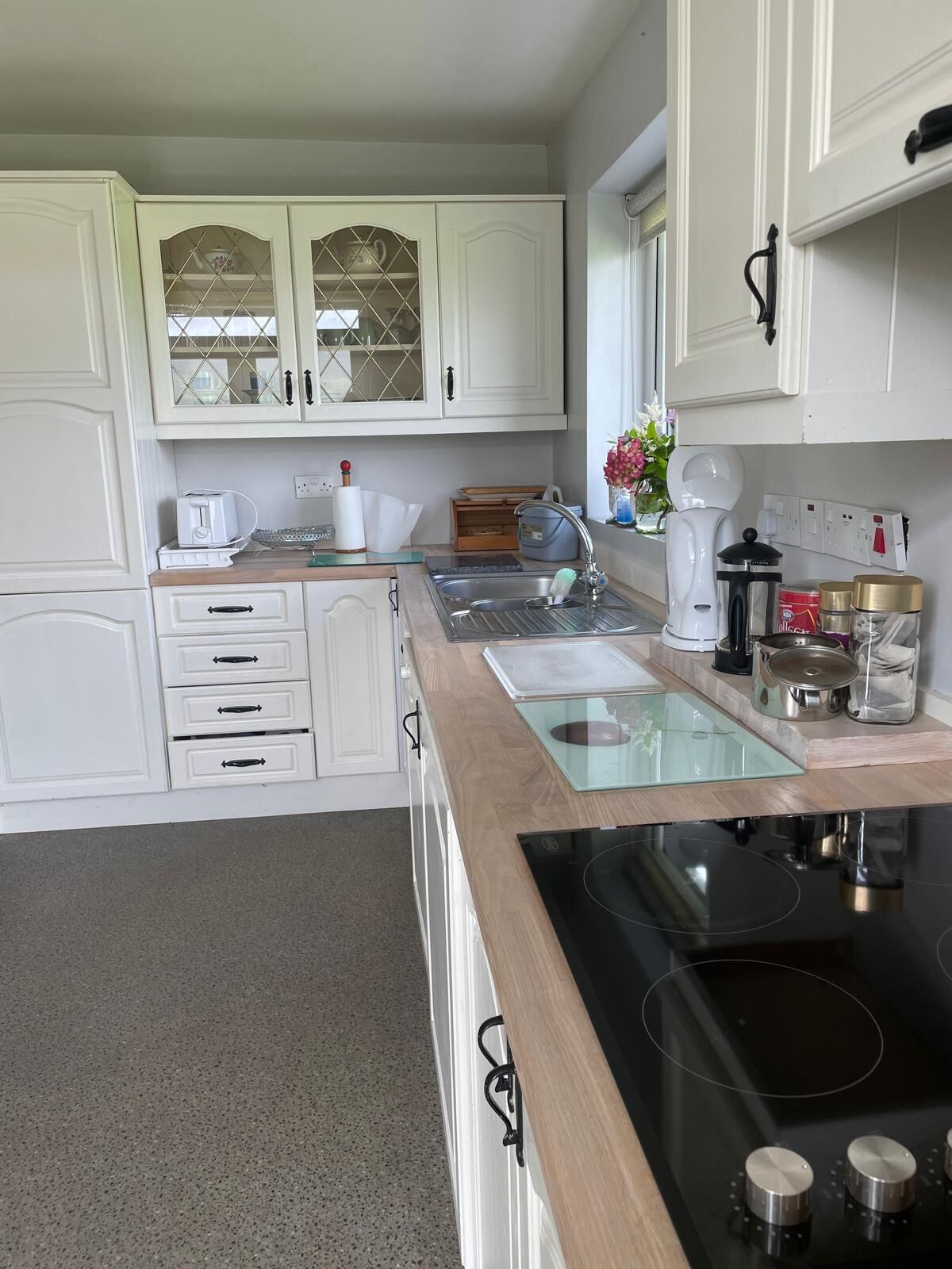 Microwave, oven, dishwasher