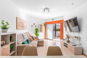 Living area - Sublime169 large terrace garden and ocean view (Arona)