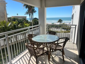 Outdoor dining - Siesta Sands 310 (Sarasota)