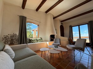 Fireplace, ping pong - Entre Provence et Drôme – pres de Vaison-la-Romaine - 270° view - 4BR 4BA (mollans-sur-ouvèze)
