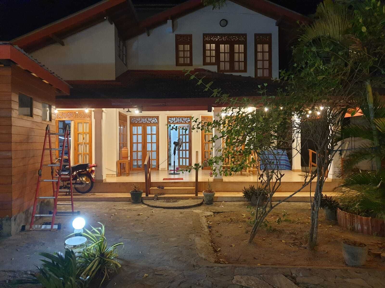 Free WiFi, wheelchair access