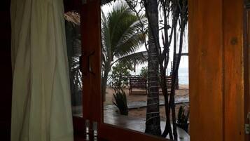 Deluxe Villa, Patio, Beach View | Interior