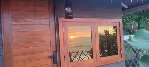 Tomorrowland Beach Villas 