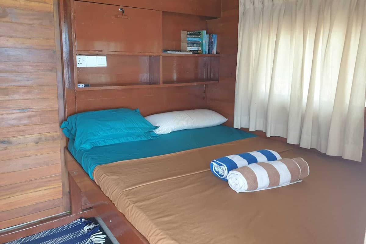 Free WiFi, wheelchair access