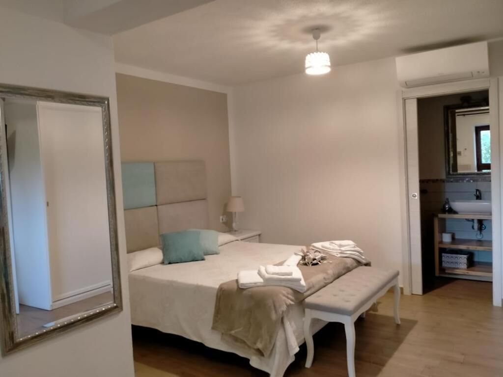 Monolocale Basic | Tende oscuranti, Wi-Fi gratuito