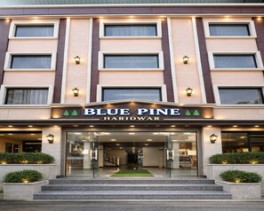 Majoituspaikan julkisivu