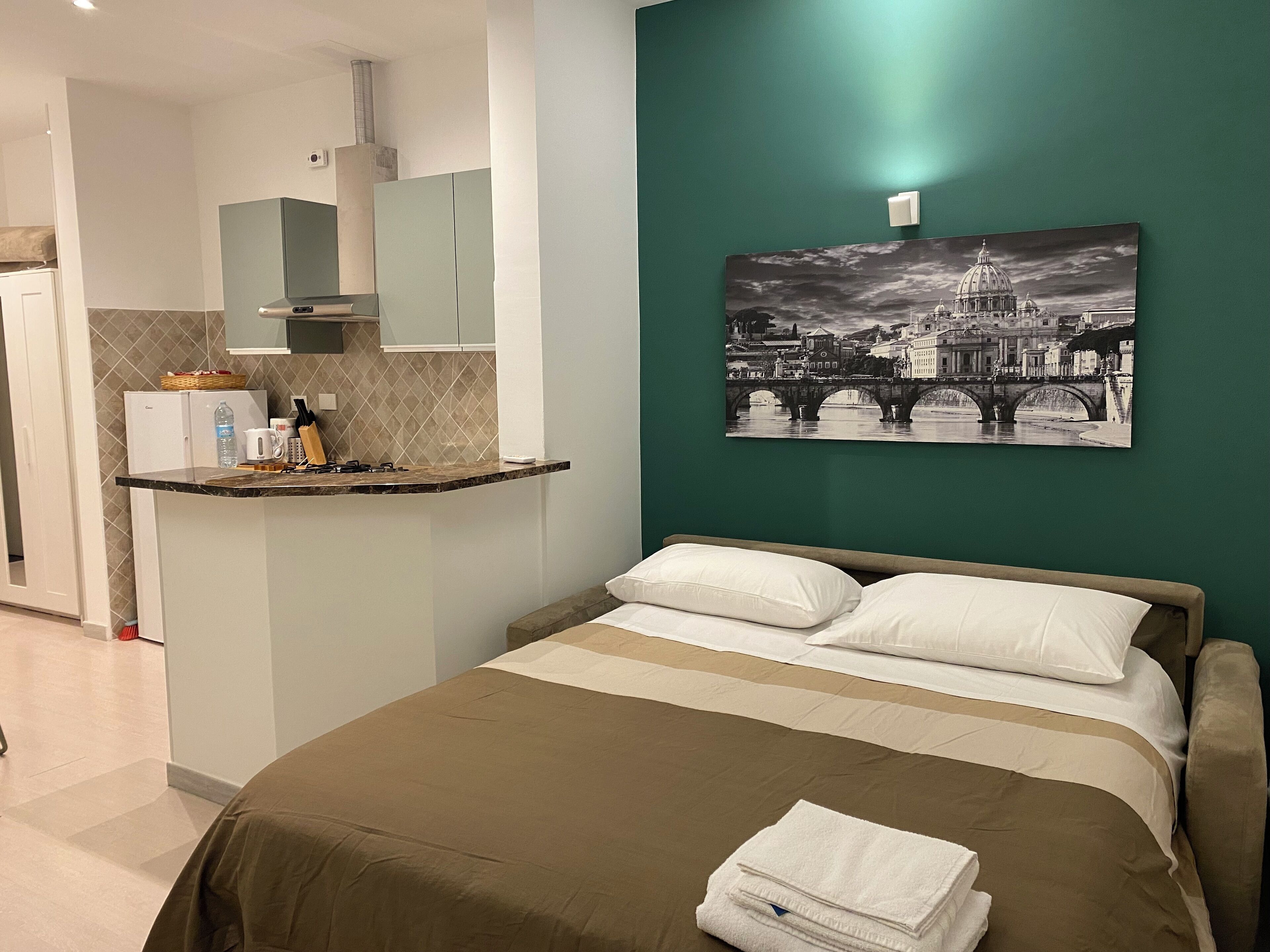 Strykejern/-brett, wi-fi og sengetøy