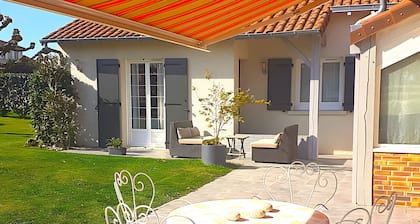 “Agapanthe” Guest Room – Suite with Breakfast Included