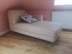 Apartment, 1 Schlafzimmer, Balkon, Stadtblick | Innenbereich