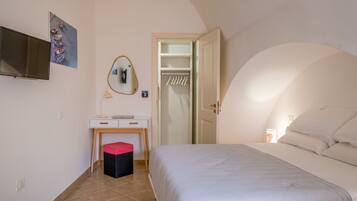 1 camera, ferro/asse da stiro, Wi-Fi, lenzuola