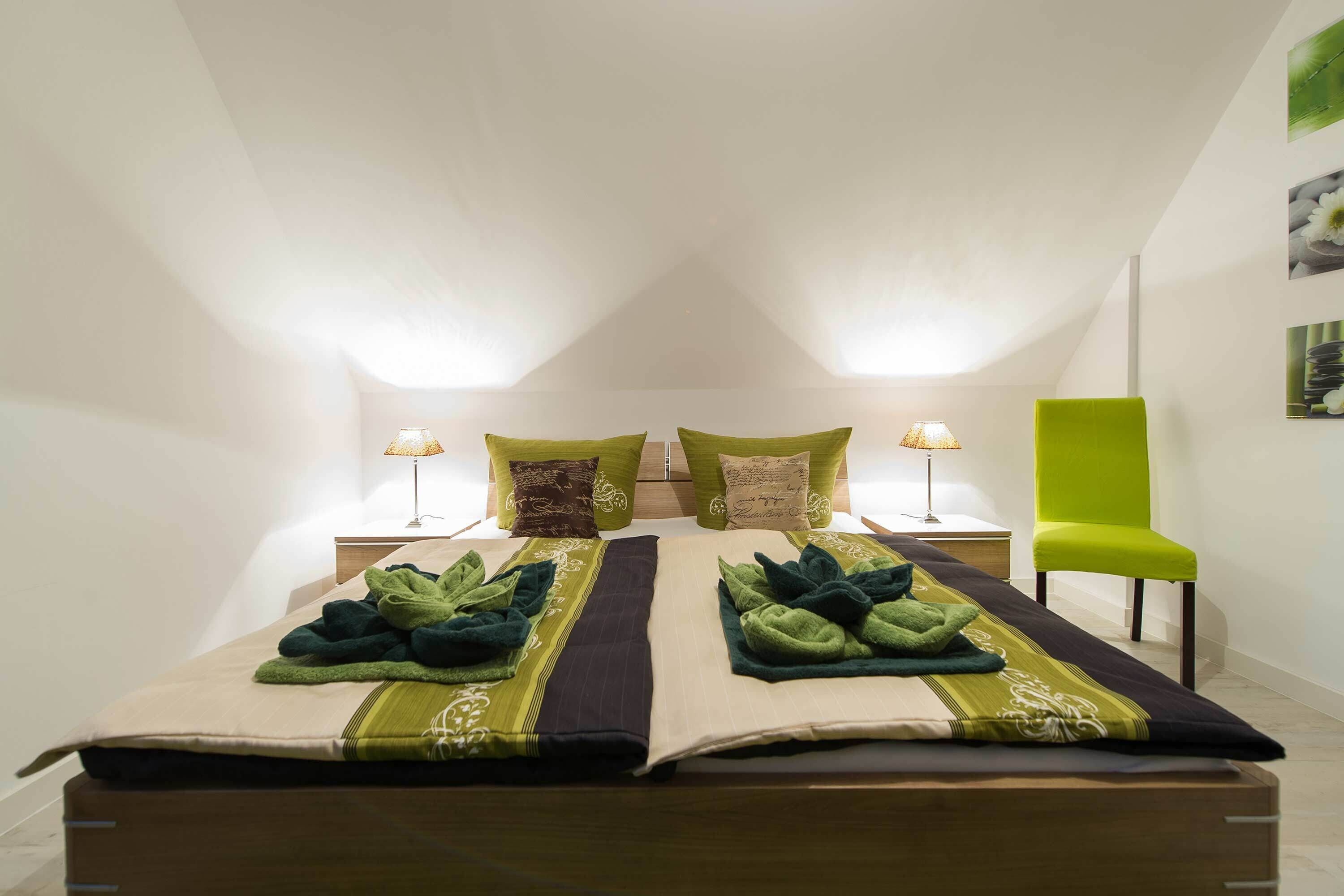 3 Schlafzimmer, Schreibtisch, Bügeleisen/Bügelbrett, kostenloses WLAN