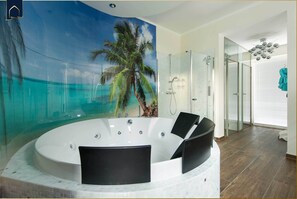 Hair dryer - Exclusive vacation home in Karlshagen with sauna, fireplace & large property (Karlshagen)
