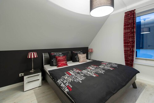 Exclusive vacation home in Karlshagen with sauna, fireplace & large property
