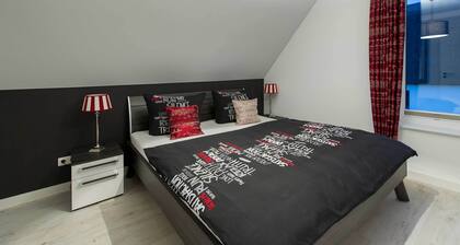 Exclusive vacation home in Karlshagen with sauna, fireplace & large property